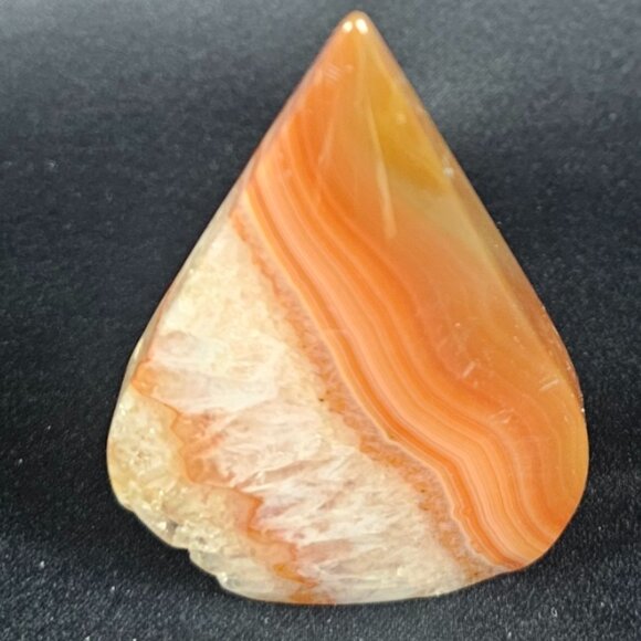 Red Agate tear drop - Picture 3 of 7